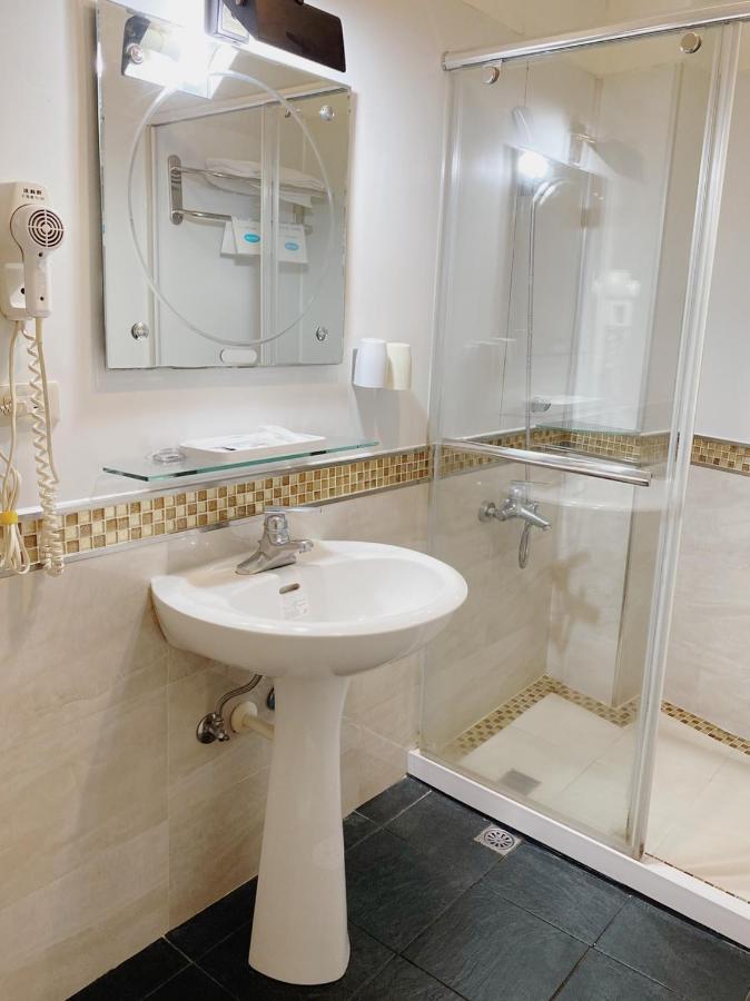 H Hotel تايبيه المظهر الخارجي الصورة