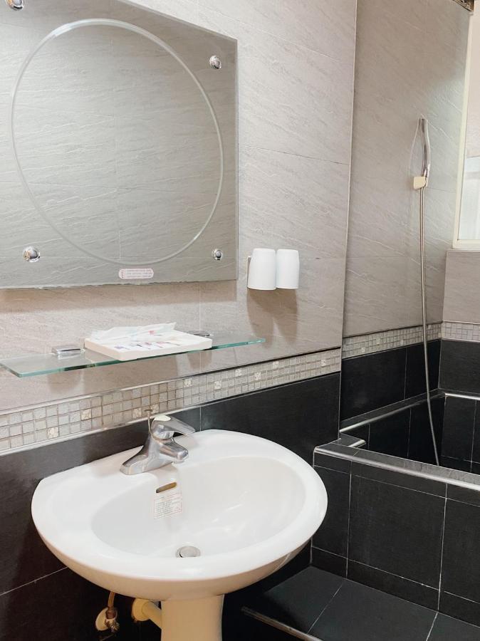 H Hotel تايبيه المظهر الخارجي الصورة