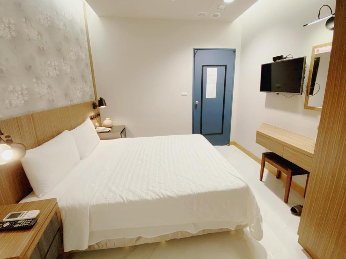 H Hotel تايبيه المظهر الخارجي الصورة